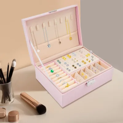 Boîte à bijoux rose à deux niveaux avec serrure