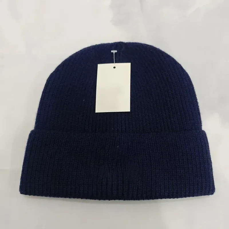 Bonnet en tricot brodé de lettres, unisexe