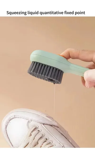 Brosse à chaussures verte avec réservoir de liquide – image 3