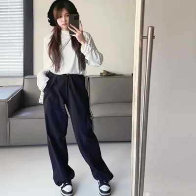 Pantalon cargo ample à cordon de serrage – image 2